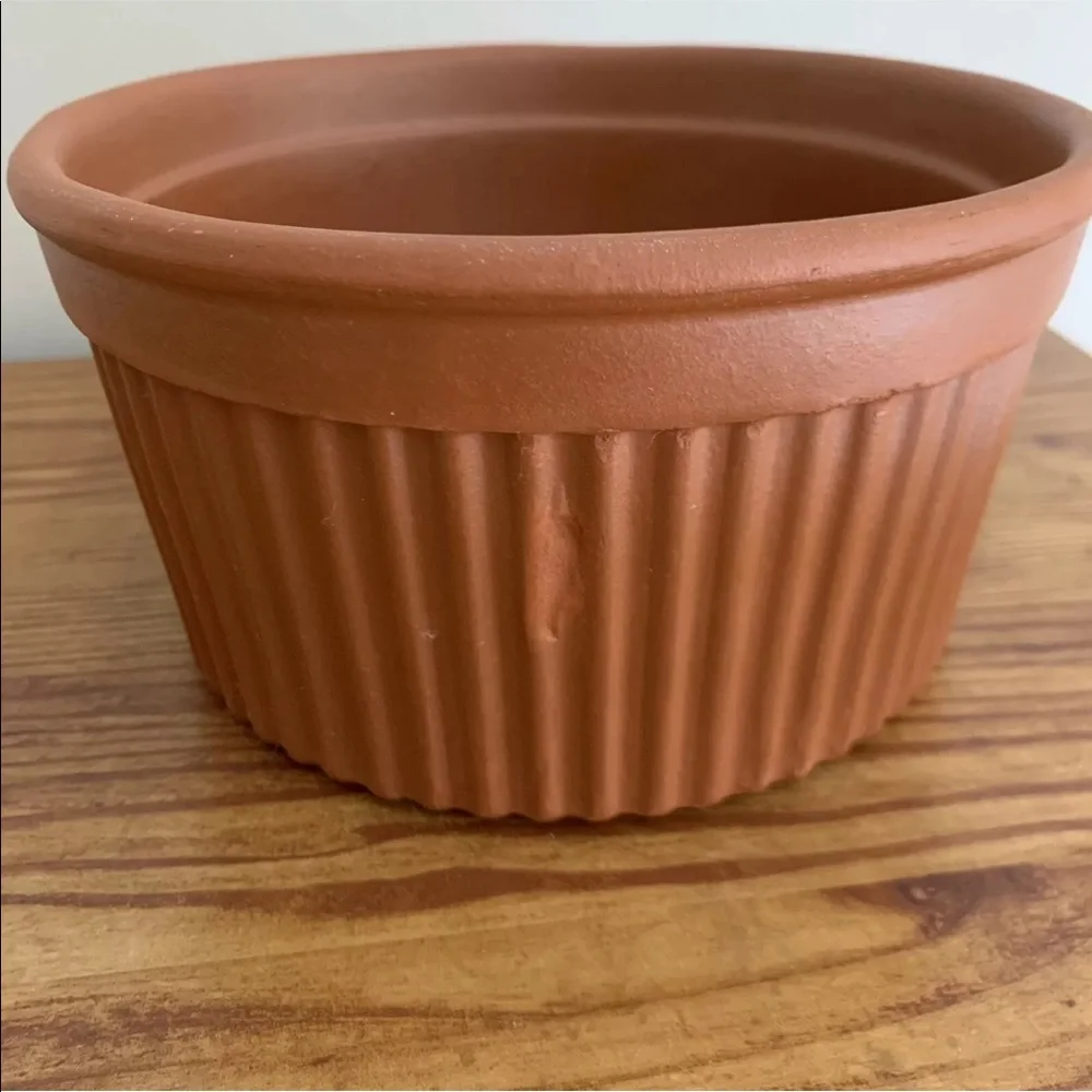 Copco AU7 1.5 Qt Country Clay Round Soufflé Baking Dish Terra Sigillata Coating